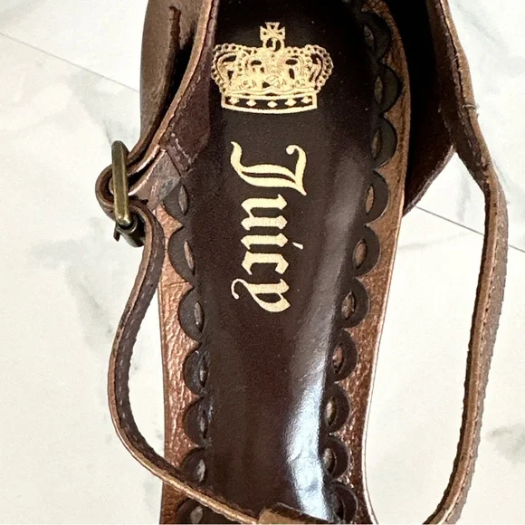 Juicy Couture Bronze Metallic Stiletto Heels 10 Textured Nappa Leather T-strap - Picture 2 of 13